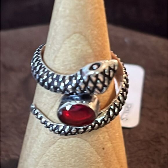 Red Garnet Sterling Silver Snake Ring Sz 8 - Picture 3 of 11